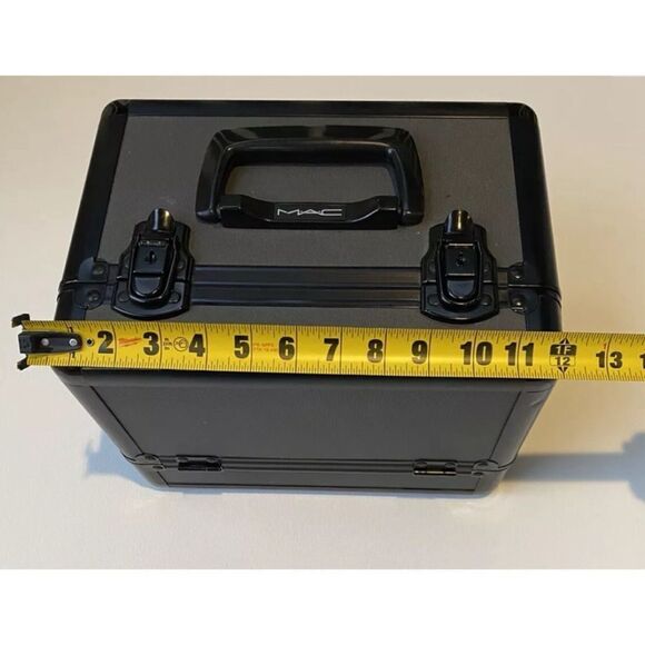 MAC COSMETICS Professional Makeup Travel Case Train Artist 4 Tier Hard Shell - Picture 9 of 12